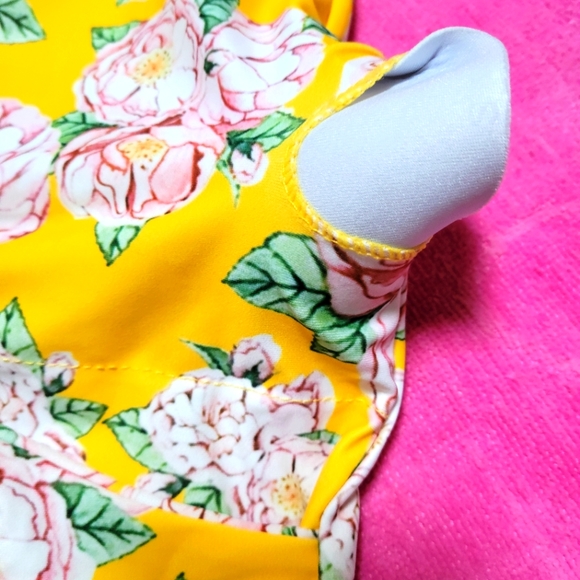 Womans High Hip Cheeky One Piece - Picture 3 of 6